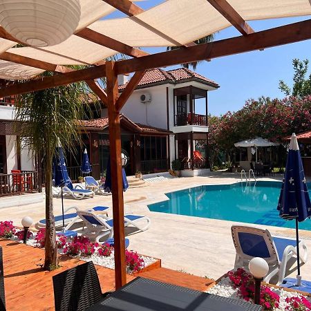 Palma Rosa Hotel Camyuva 외부 사진