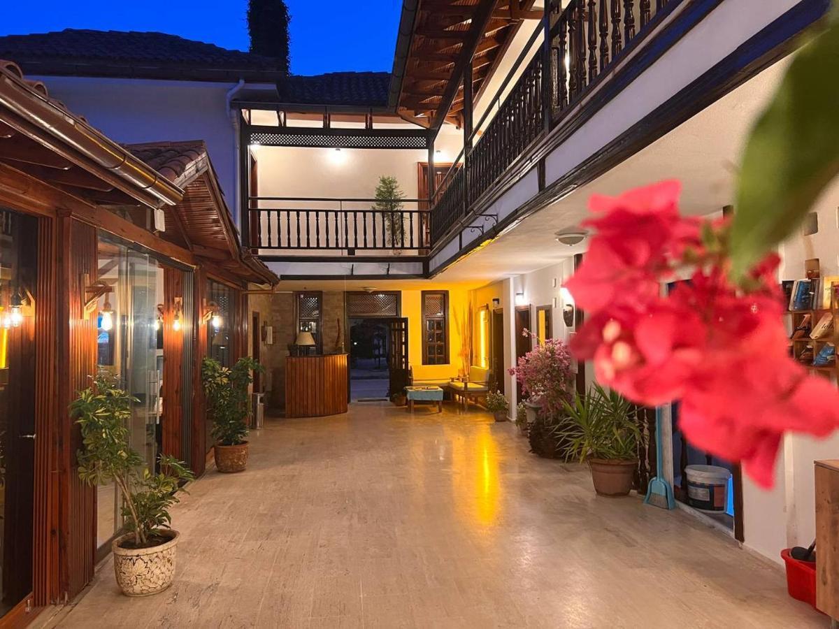 Palma Rosa Hotel Camyuva 외부 사진