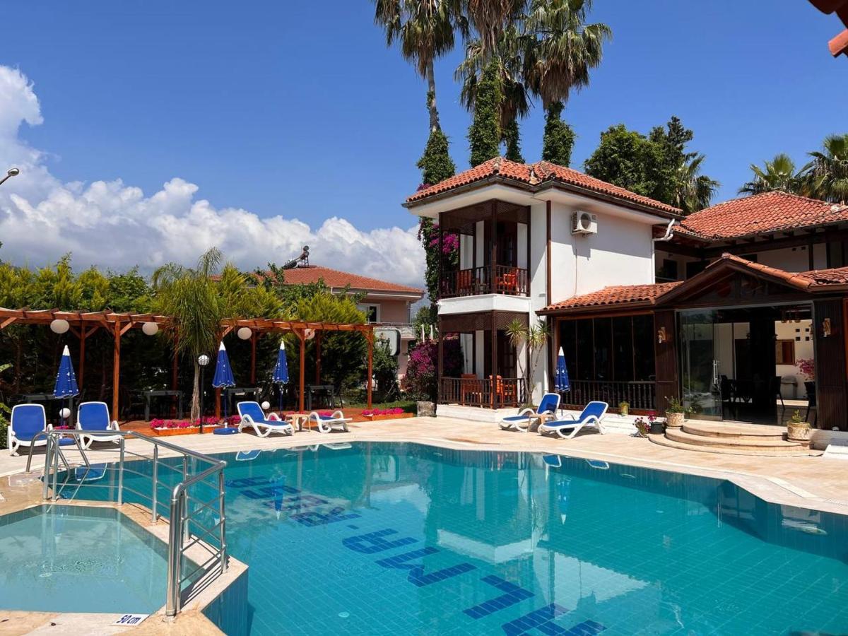 Palma Rosa Hotel Camyuva 외부 사진