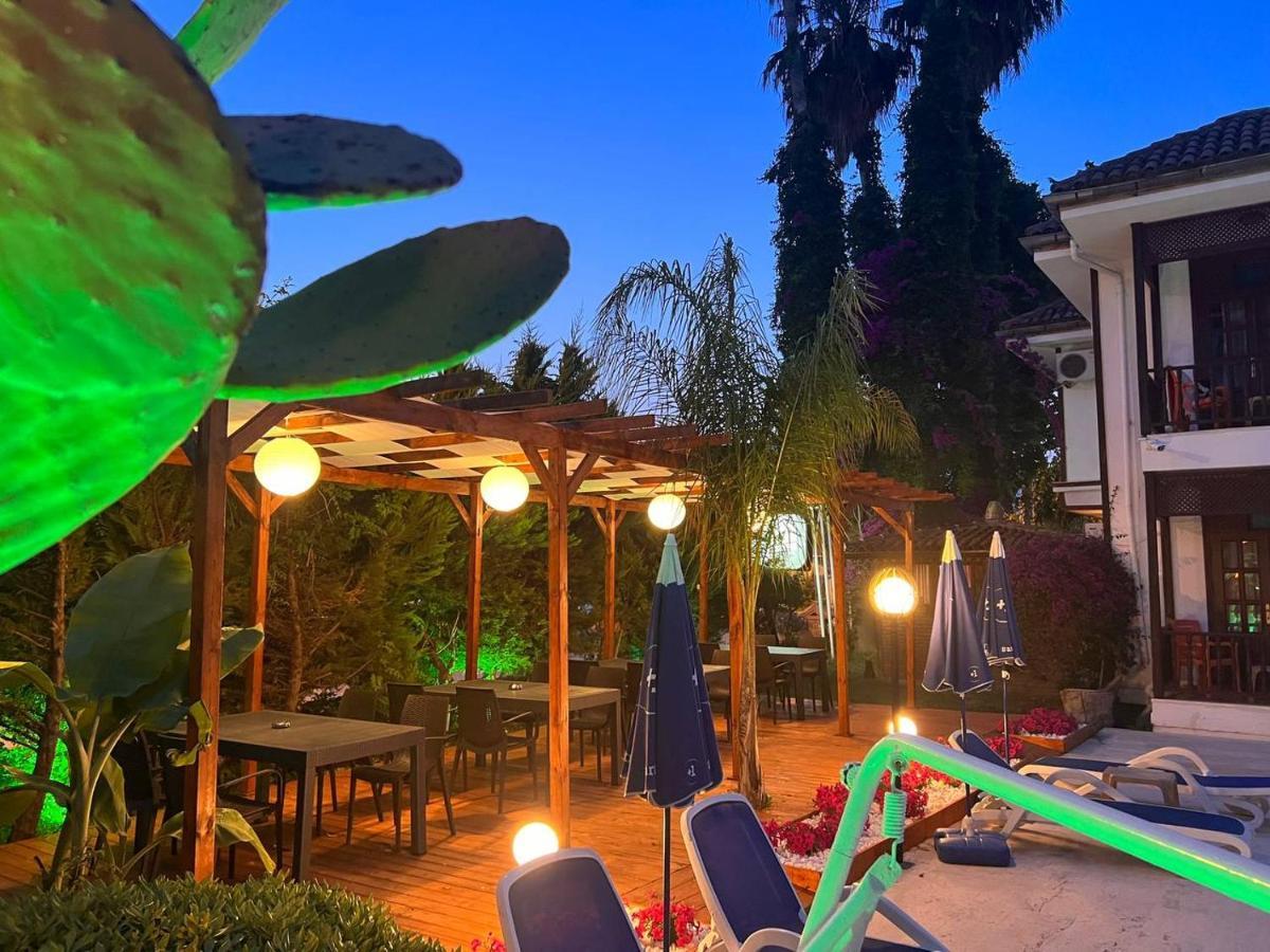 Palma Rosa Hotel Camyuva 외부 사진