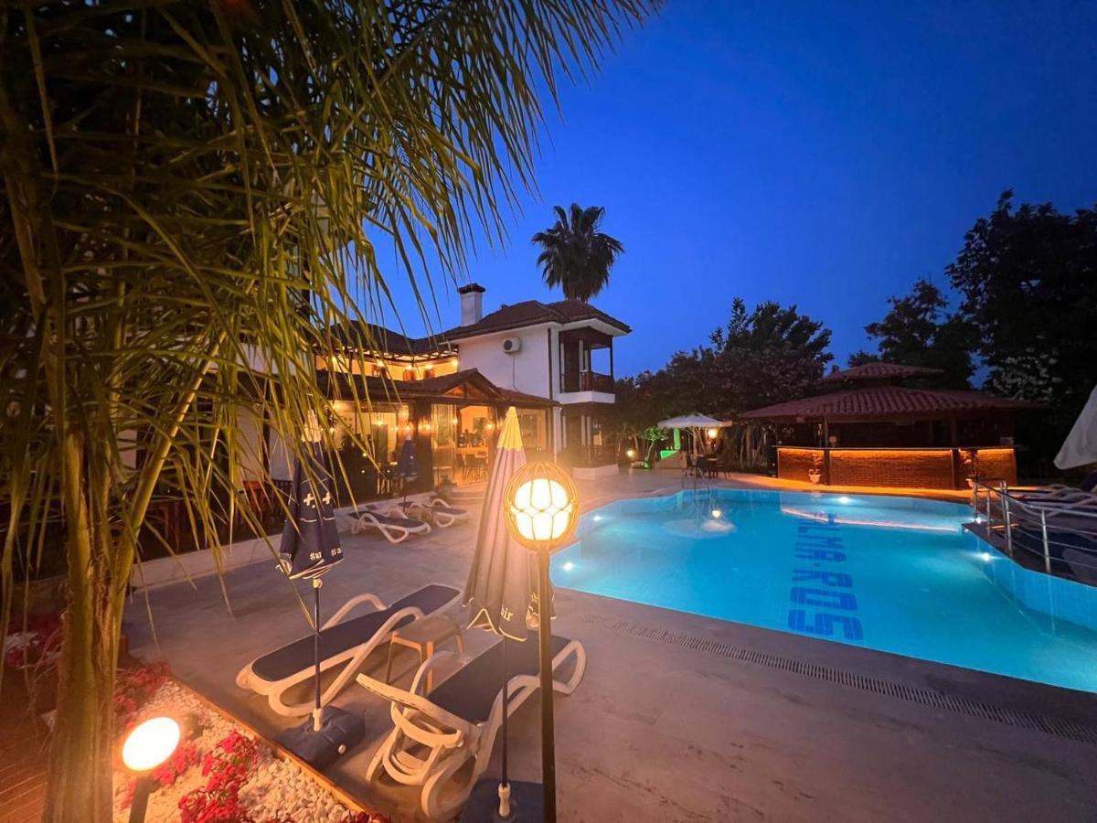 Palma Rosa Hotel Camyuva 외부 사진